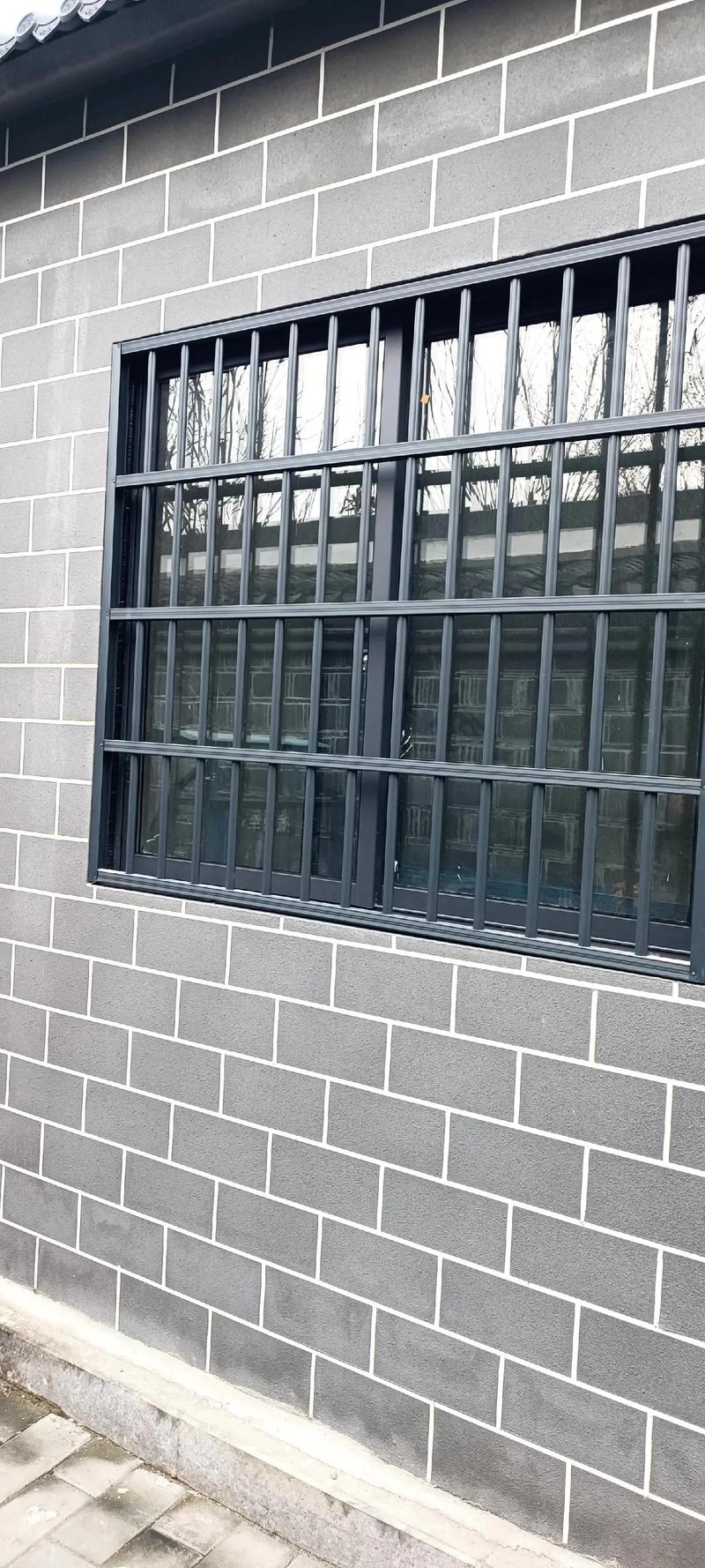 门窗行业的光影故事:桐城门窗引领创新风潮